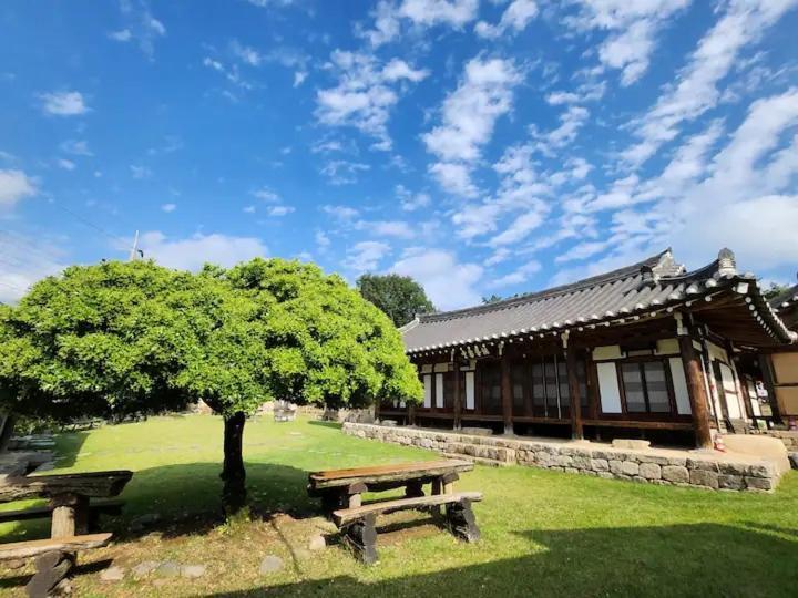 Dobong Seodang Gyeongju Exteriör bild
